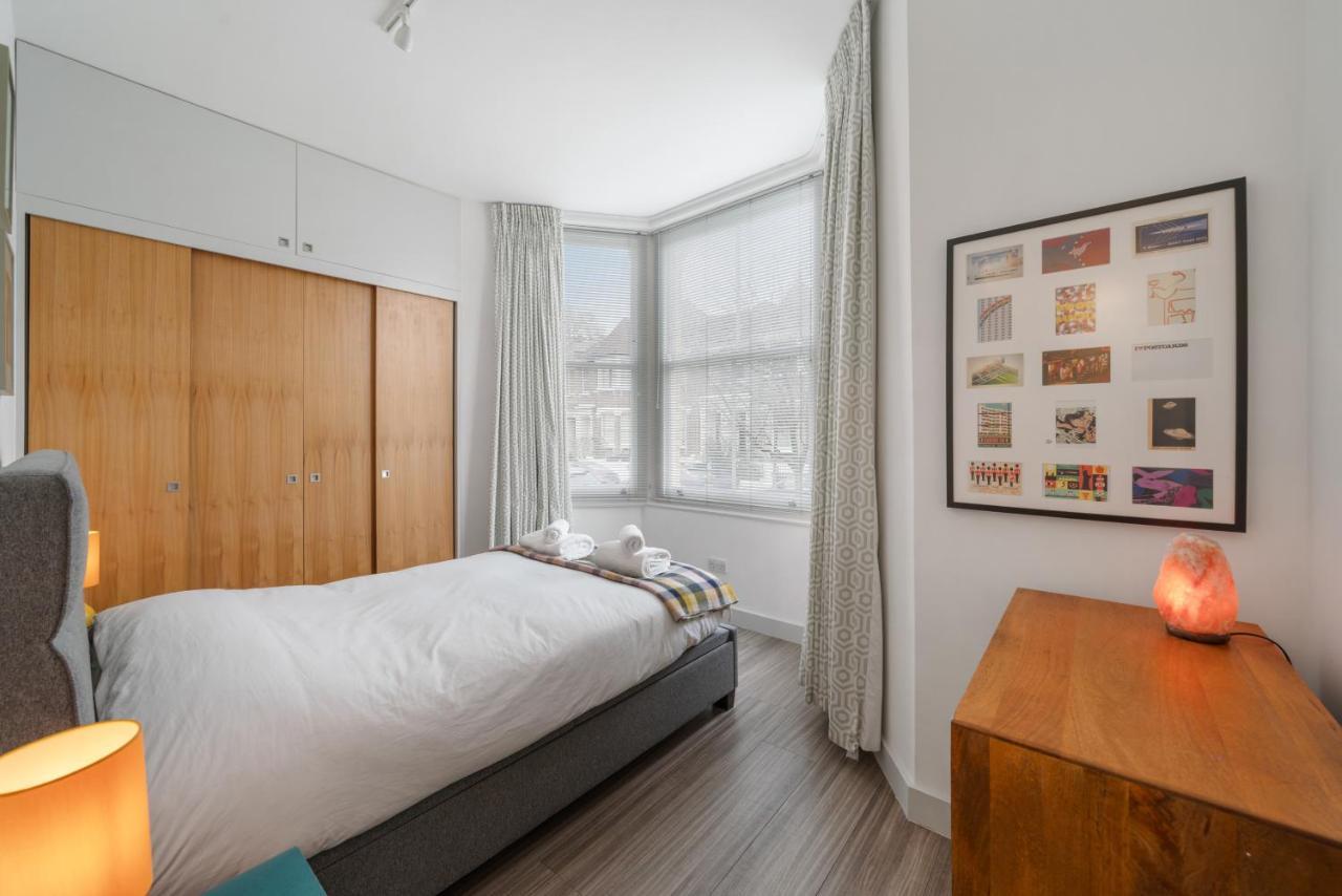 Ickburgh Road Guesthouse 런던 외부 사진