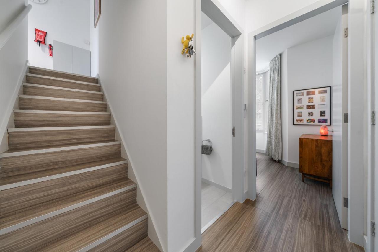 Ickburgh Road Guesthouse 런던 외부 사진